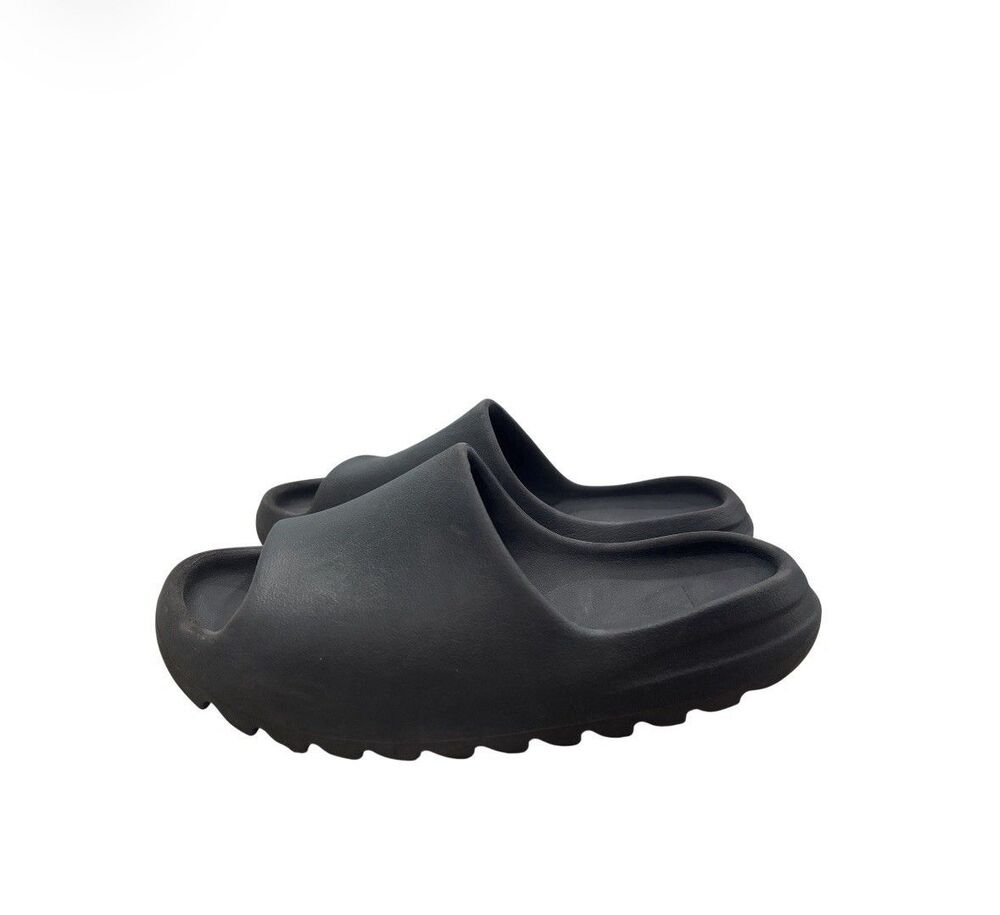 Adidas  Yeezy Slide Onyx Sz 8 Streetwear